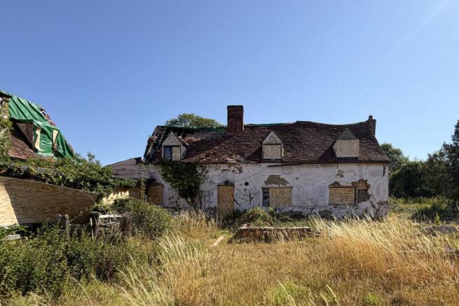 Lakewood, The White Barn and Land at Rushden Road, Sandon, Buntingford SG9 0QN