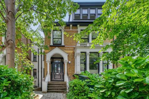 Queens Drive, London, N4