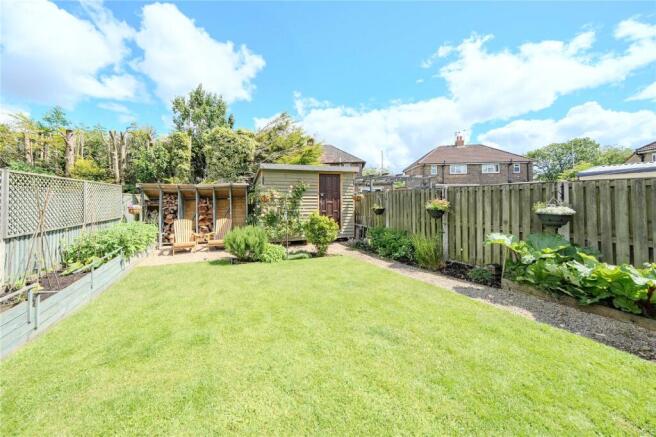 3 bed House for sale Image 8