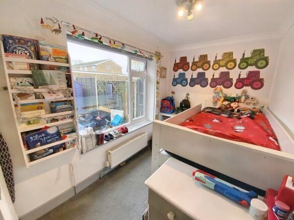 Photo 3