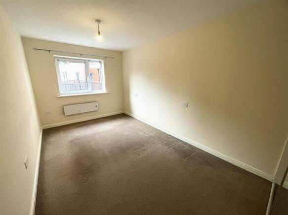 2 bed Apartment for sale Image 9