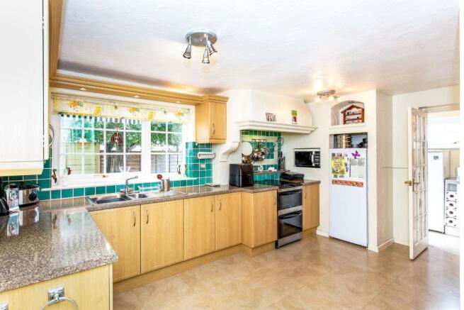 Kitchen 1