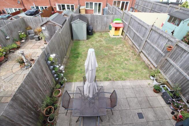 Photo 14