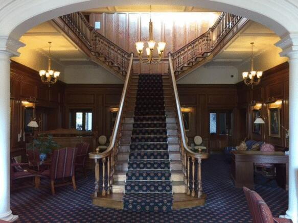 Main Hall Comm...