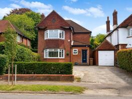 23, Hillside, Banstead SM7 1HG