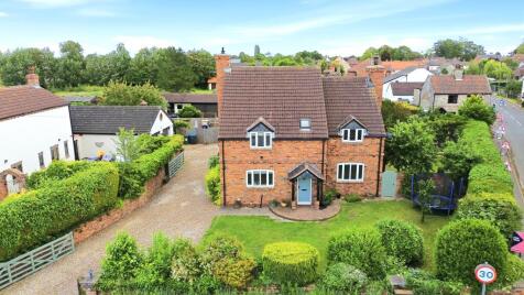 Gateforth Lane, West Haddlesey, North Yorkshire YO8