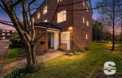 Stanley Road, Cheadle Hulme, SK8