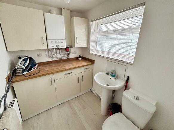 3 bed Terraced for sale Image 11