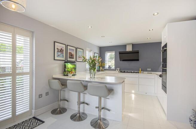 Kitchen (Main)