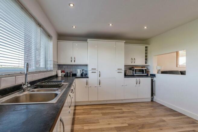 Fitted Kitchen