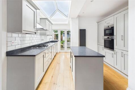 Marian Road, London, SW16