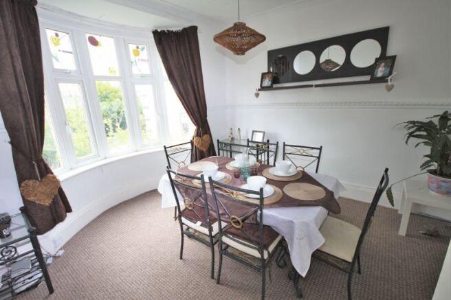 Dining Room / ...