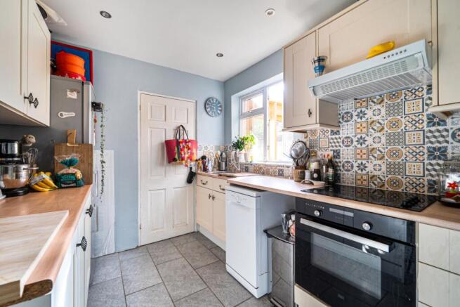 1423886-8-69ba7c53c8154