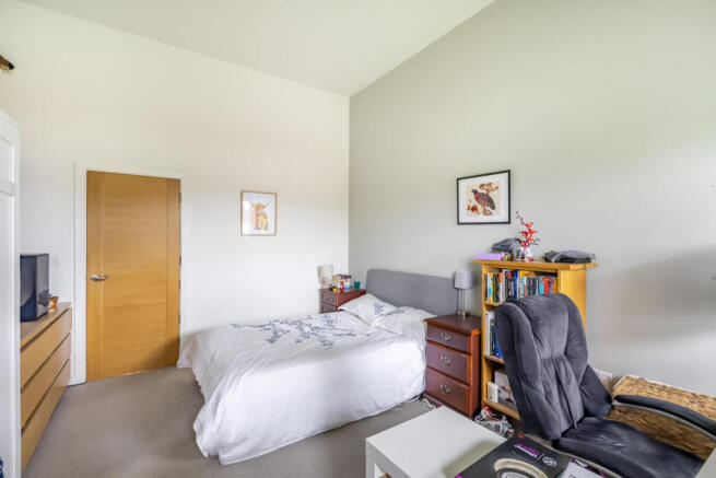 2 bed Apartment for sale Image 8