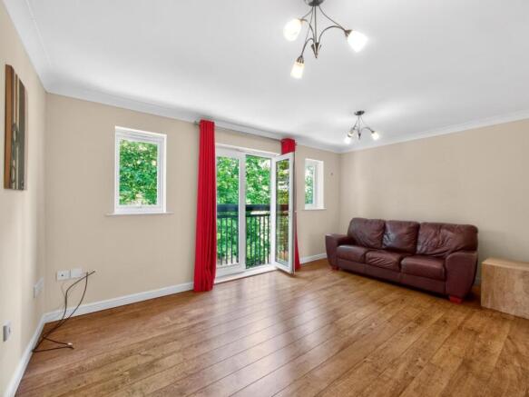 4 bed Town House for sale Image 7