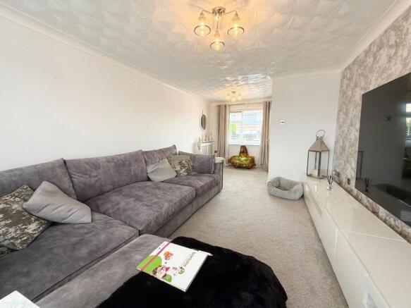 2 bed Terraced for sale Image 3