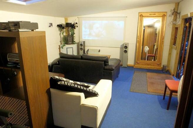 Gym/Cinema Room