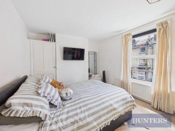 5 bed Terraced for sale Image 3