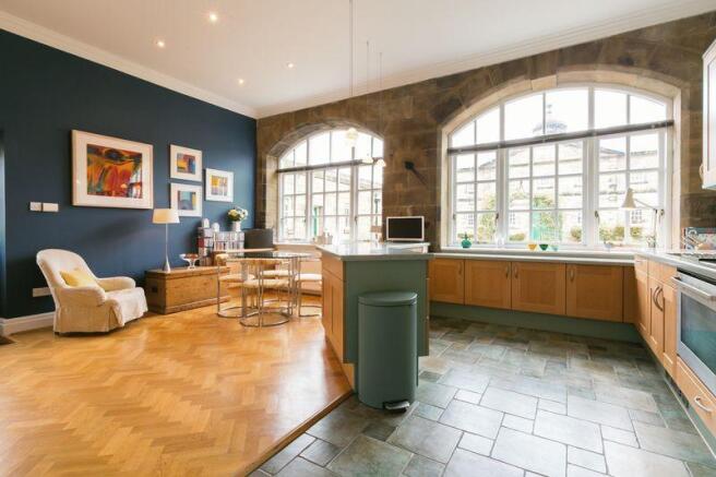 Dining kitchen