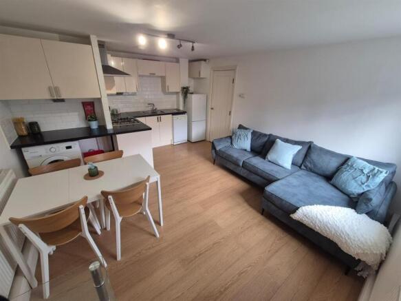 Living / Dining