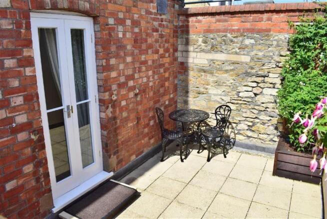 Private Courtyard