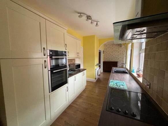 3 bed Detached for sale Image 5