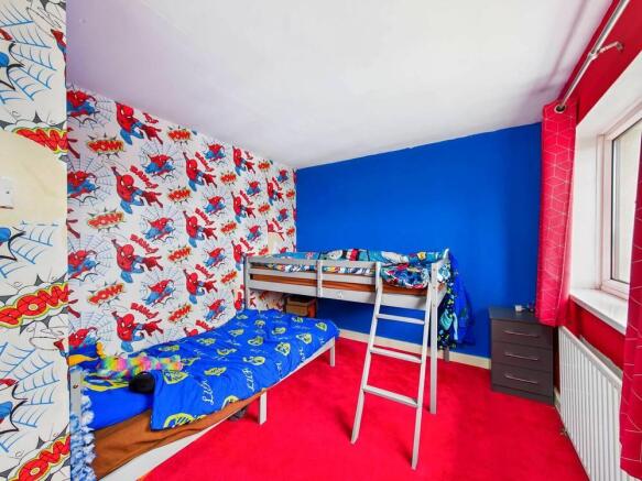 3 bed Semi-Detached for sale Image 10