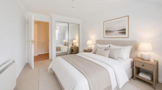 32 FHL Bedroom.jpeg