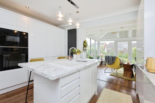 3 bed Detached for sale Image 5