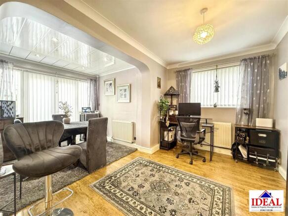 2 bed Semi-Detached for sale Image 5
