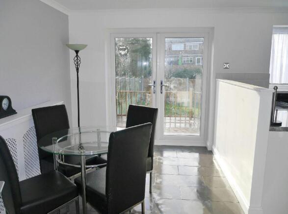 Kitchen photo 3