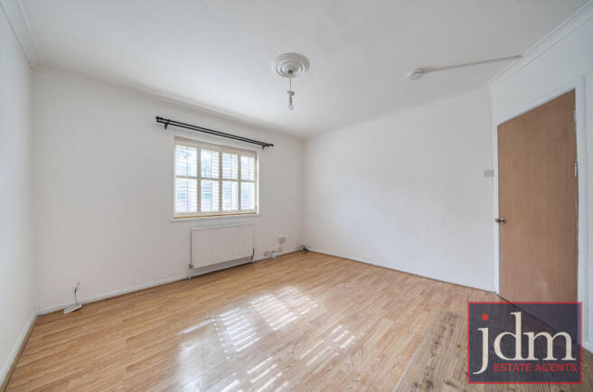 2b3ea4e0-59d4-470...