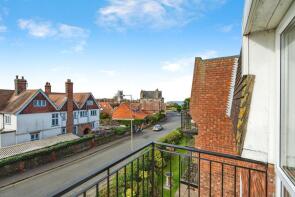 12, Weylands Court, Overstrand Road, Cromer NR27 0AL