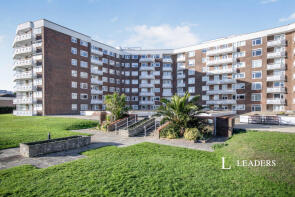 A7, Elizabeth Court, Grove Road, Bournemouth BH1 3DR