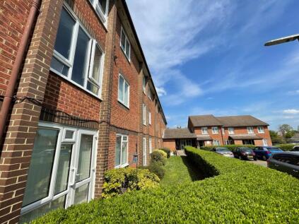 Manor Farm Court, Egham, Surrey, TW20