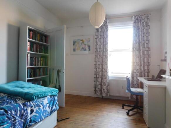 Photo 8