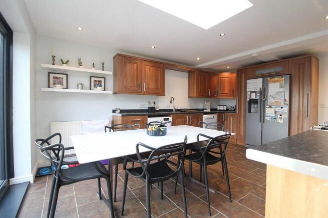 Kitchen&DiningRoom2