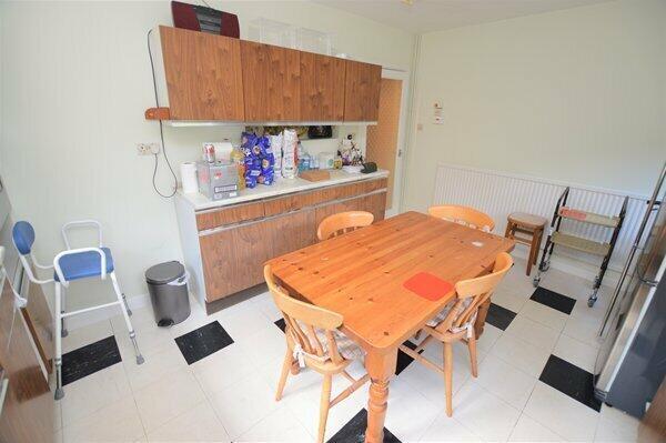 breakfast/kitchen
