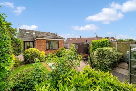 Gutticar Road, Widnes, WA8