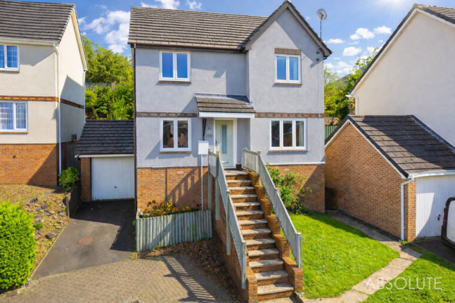 4-bed detached on Barn Owl Close, Torquay, TQ2, £360,000