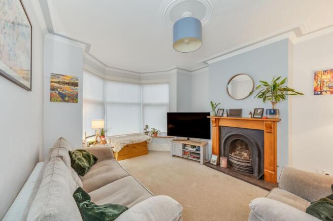 KITCHEN, DINER AND LIVING ROOM