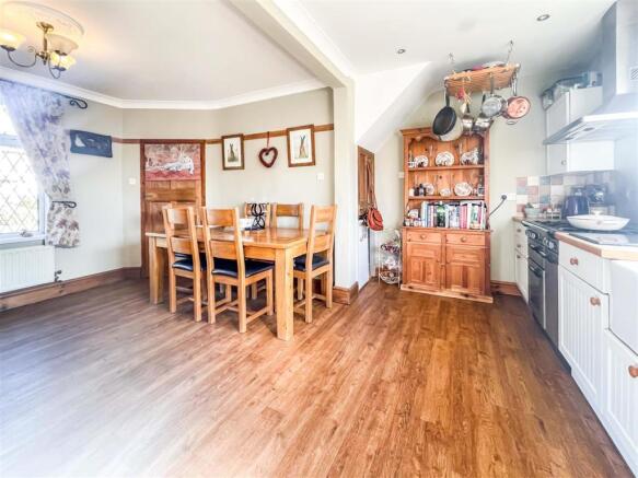 Kitchen Diner