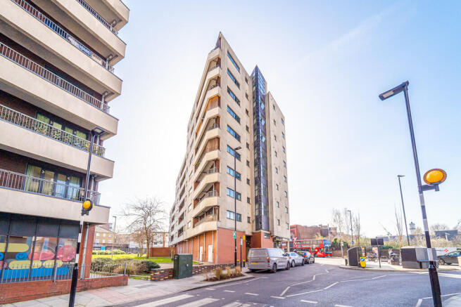 Flat 2, 3 Cottage Road, London, N7 8TP