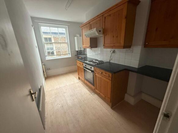 1 bed Flat to rent Image 4