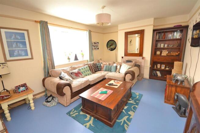 Sitting Area.jpg