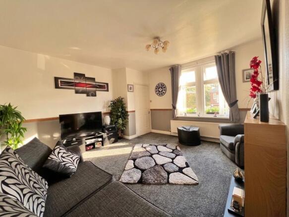 3 bed Terraced for sale Image 4