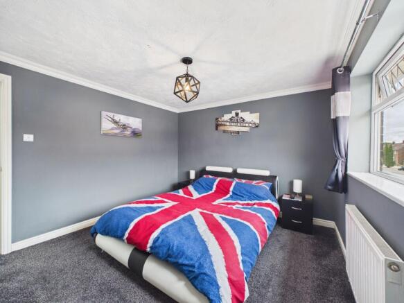 3 bed Terraced for sale Image 10