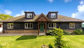 Cherry Burn, Dunmow Road, Abbess Beauchamp And Berners Roding, Ongar CM5 0JT