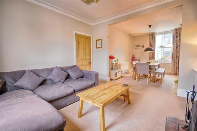 SITTING ROOM THROUGH