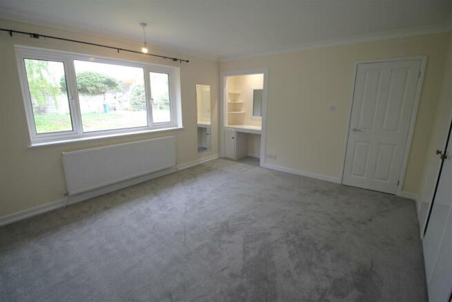 Bedroom 1.JPG
